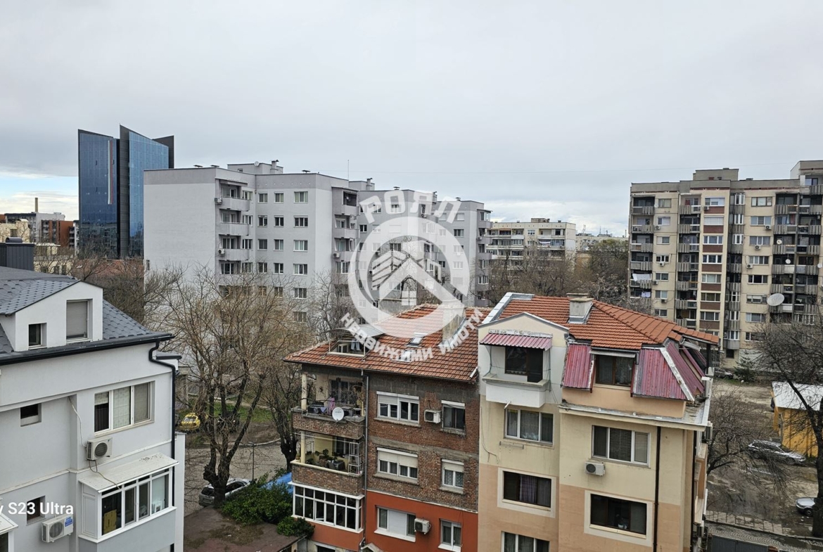 Роял имоти отдава двустаен апартамент в кв.Кършияка - 0