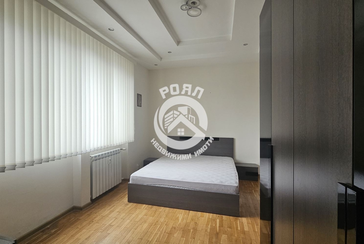 Роял имоти продава четиристаен апартамент в кв.Кършияка, Пловдив - 0