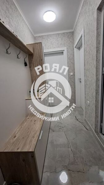 Роял Имоти продава двустаен апартамент, Южен, Пловдив - 0