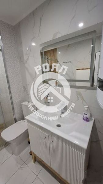 Роял Имоти продава двустаен апартамент, Южен, Пловдив - 0