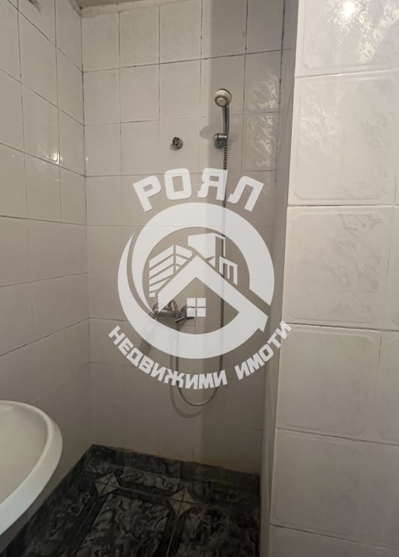 Роял Имоти отдава стая под наем кв.Западен - 0