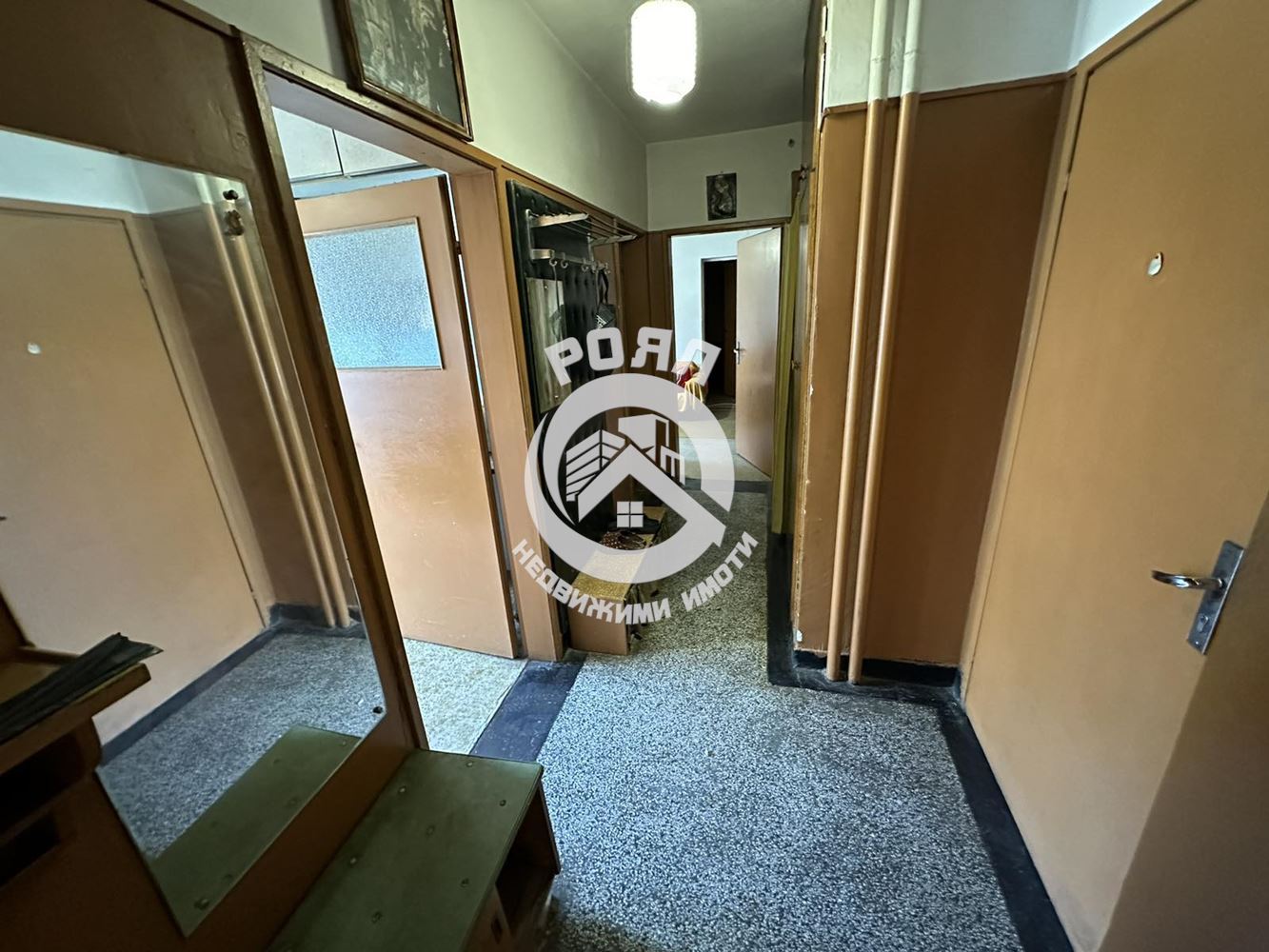 Роял Имоти продава многостаен апартамент в гр.Стамболийски - 0