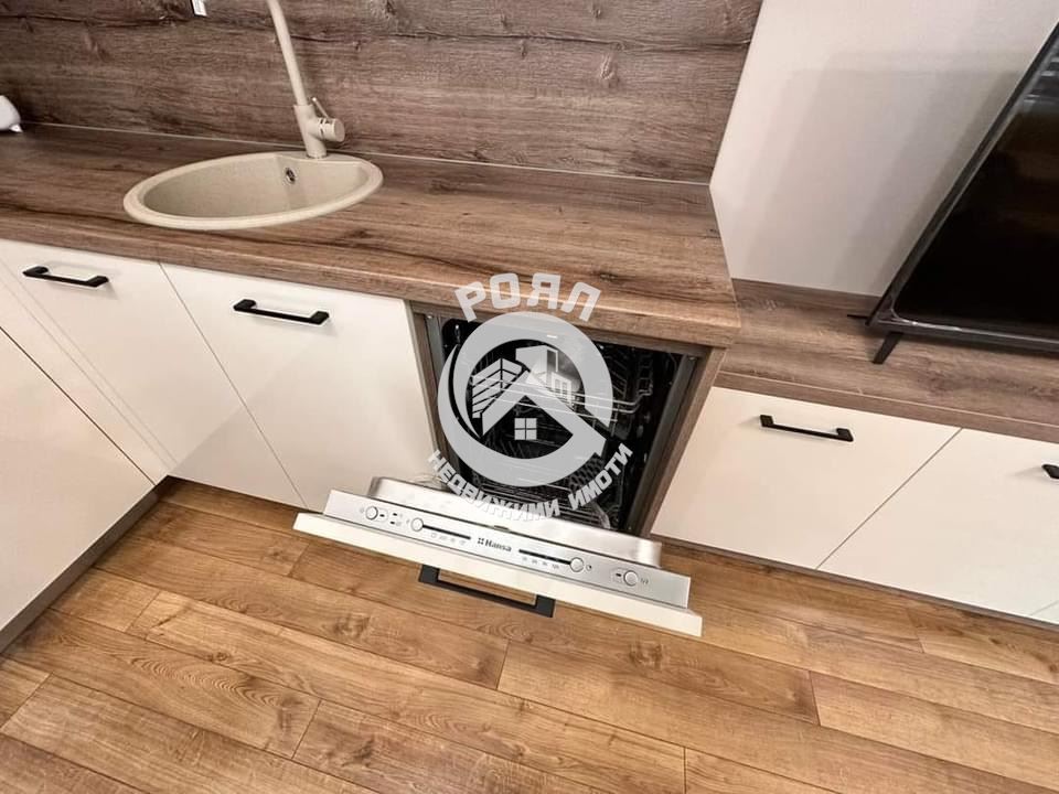 Роял имоти отдава под наем двустаен апартамент, Кючук Париж, Пловдив - 0