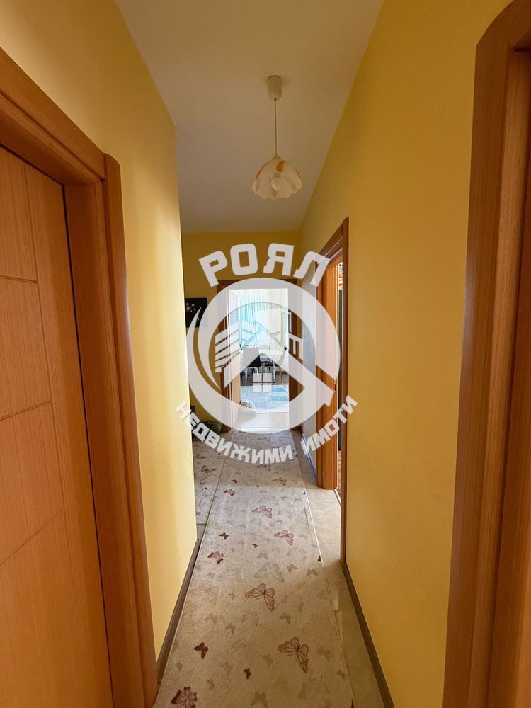 Роял имоти продава тристаен апартамент в кв Тракия - 0