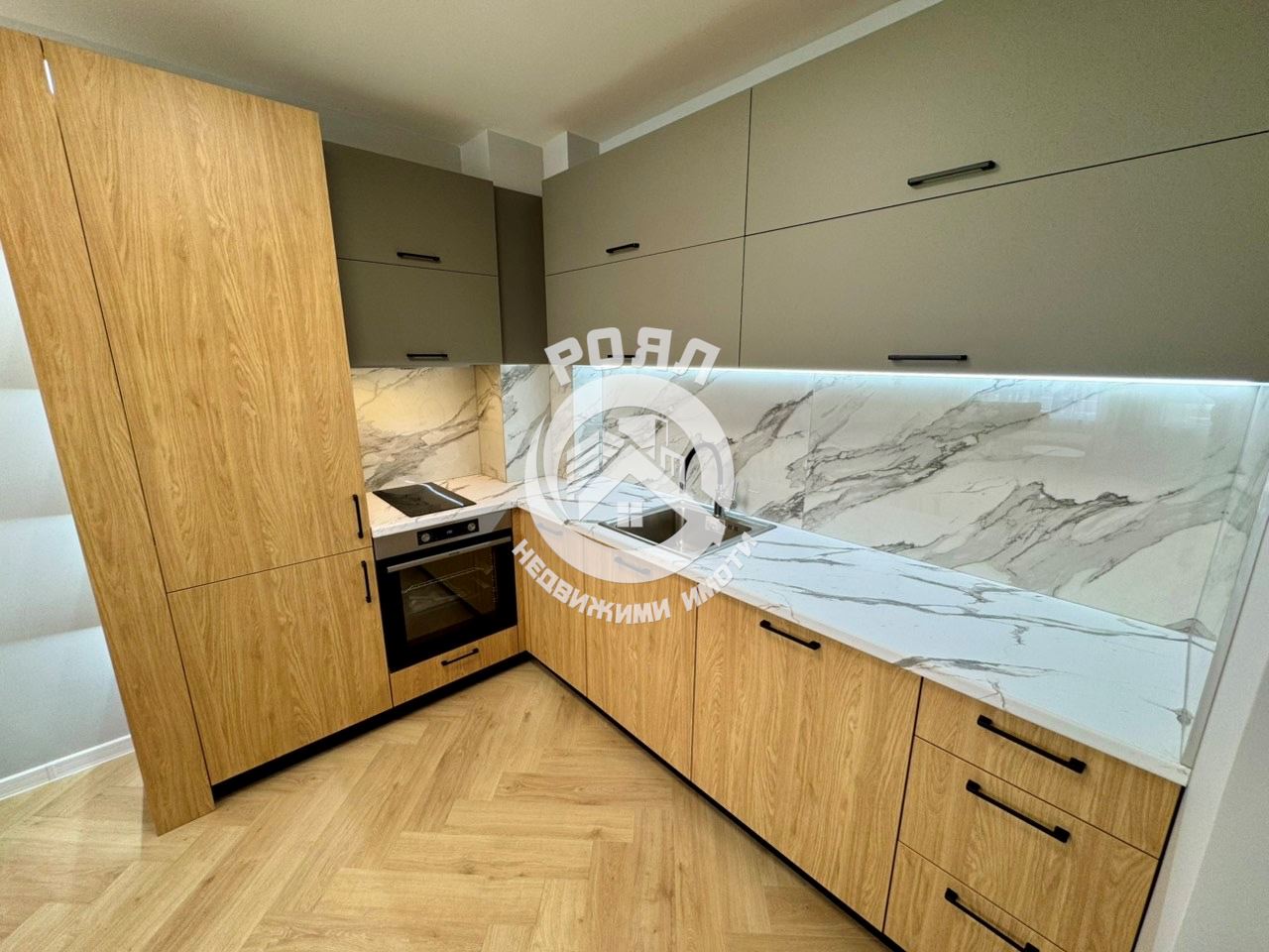 Роял Имоти , продава Обзаведен двустаен НОВ апартамент ,кв.Остромила гр.Пловдив - 0