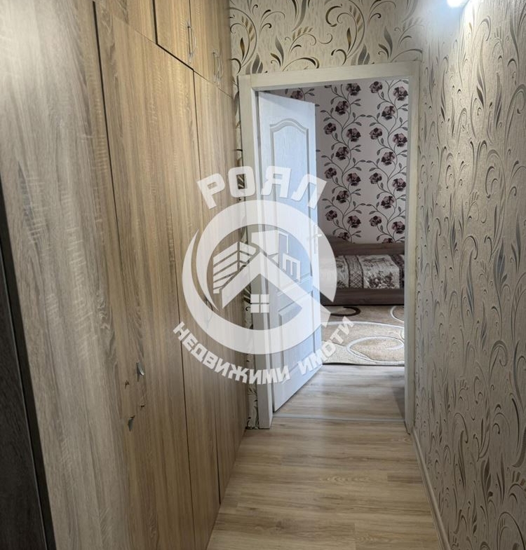 Роял имоти продава гарсониера кв.Тракия,Пловдив - 0