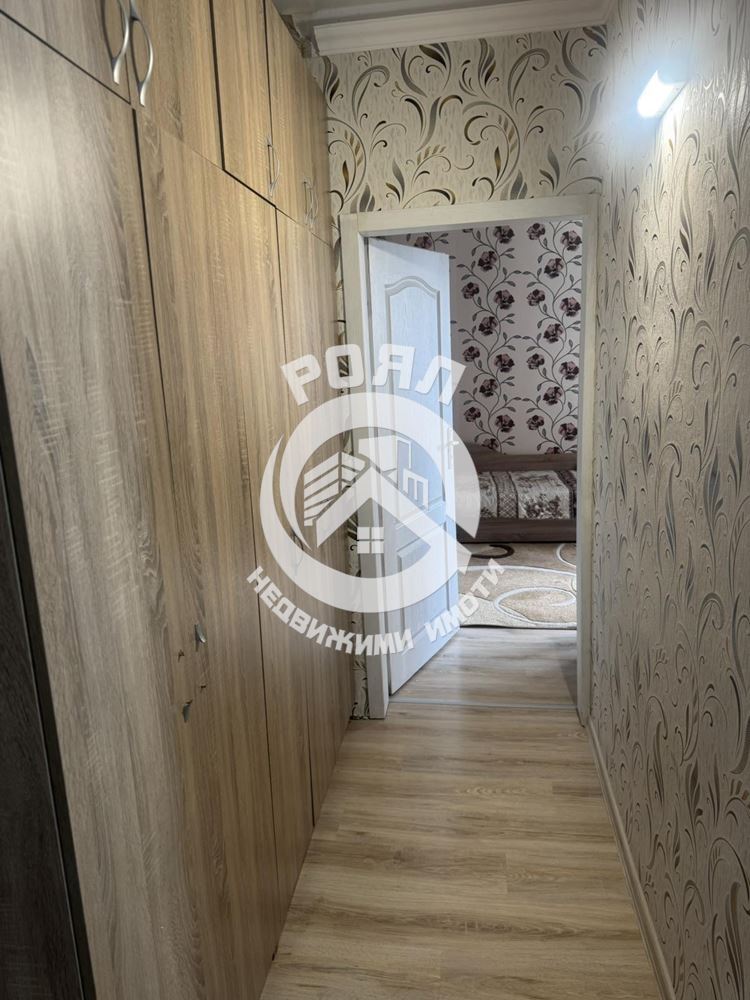 Роял имоти продава гарсониера кв.Тракия,Пловдив - 0