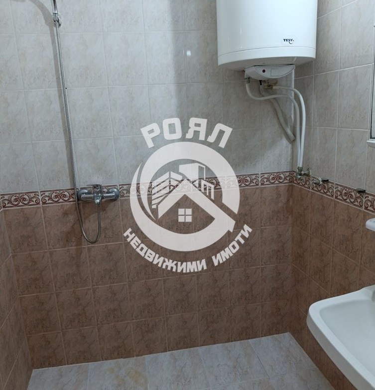 Роял имоти продава гарсониера в кв.Изгрев ,Пловдив - 0