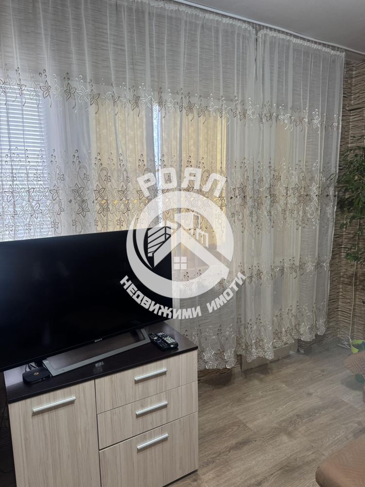 Роял имоти продава гарсониера кв.Тракия,Пловдив - 0
