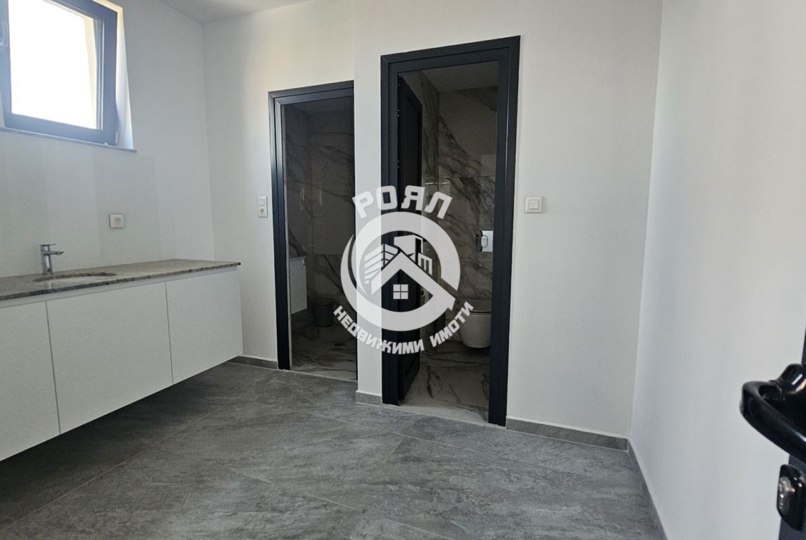 Офис под наем в центъра на града - 0