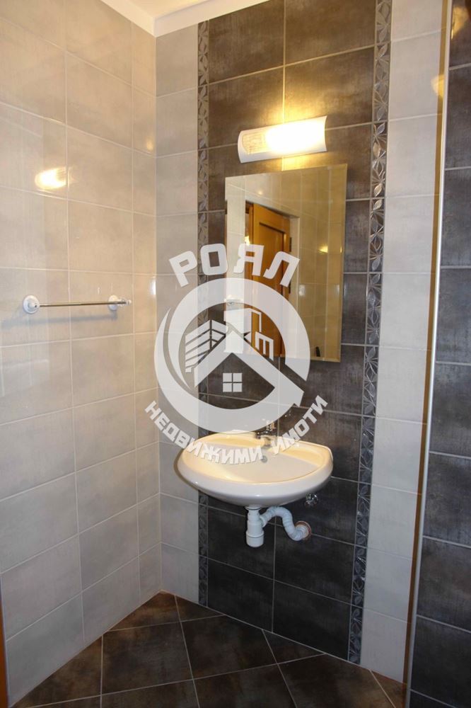 Роял имоти продава едностаен ,обзаведен апартамент, с Акт 16, кв.Смирненски, Пловдив - 0