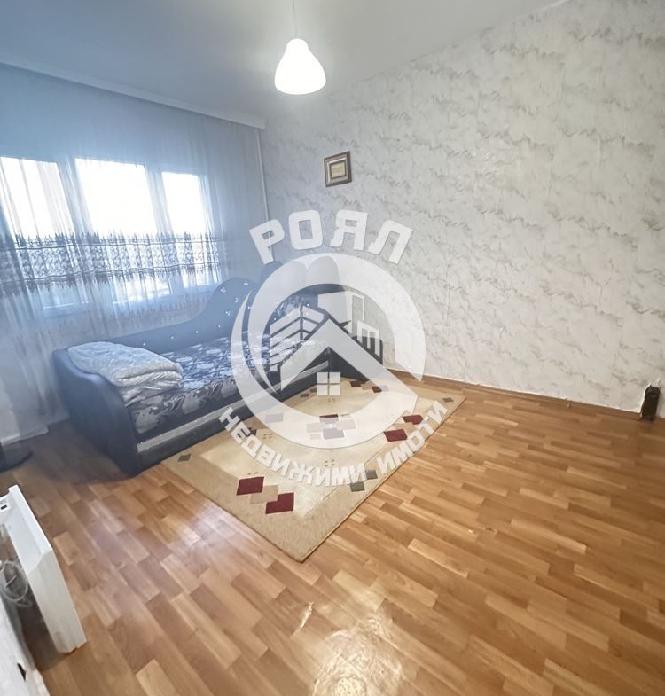 Роял имоти продава ,,ЕКСКЛУЗИВНО,,двустаен апартамент кв.Изгрев,Пловдив - 0