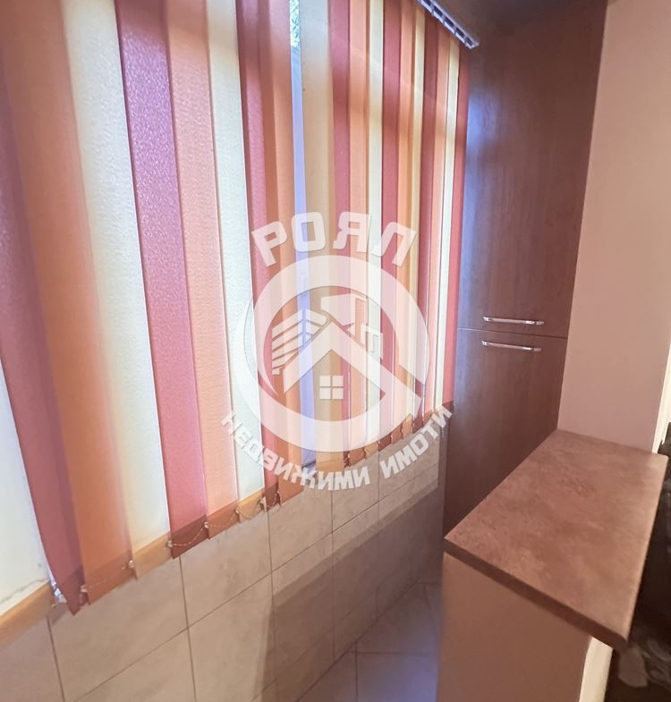 Роял имоти продава ,,ЕКСКЛУЗИВНО,,двустаен апартамент кв.Изгрев,Пловдив - 0