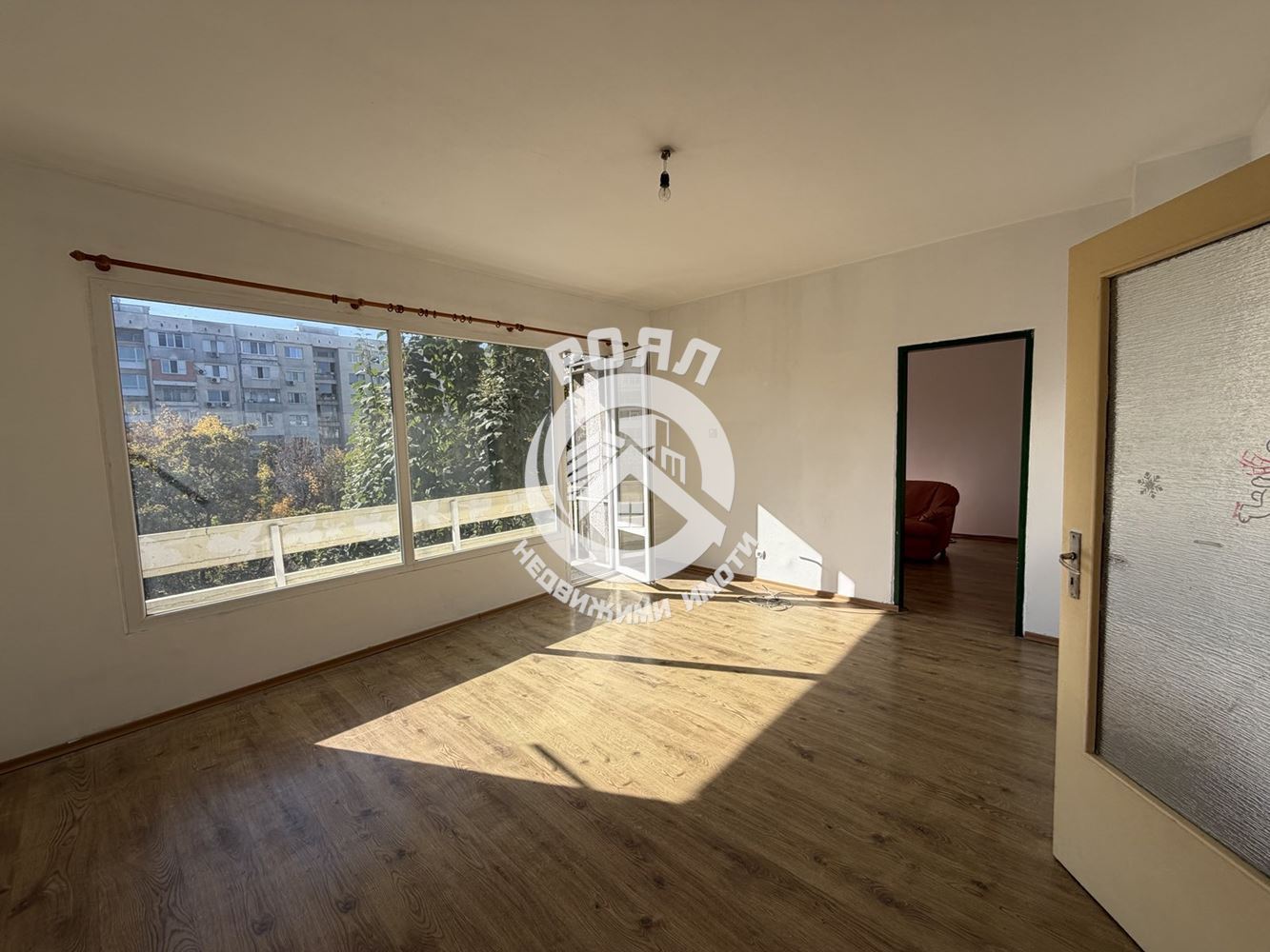 Роял Имоти продава двустаен,панелен апартамент в кв.Кършияка,гр.Пловдив - 0