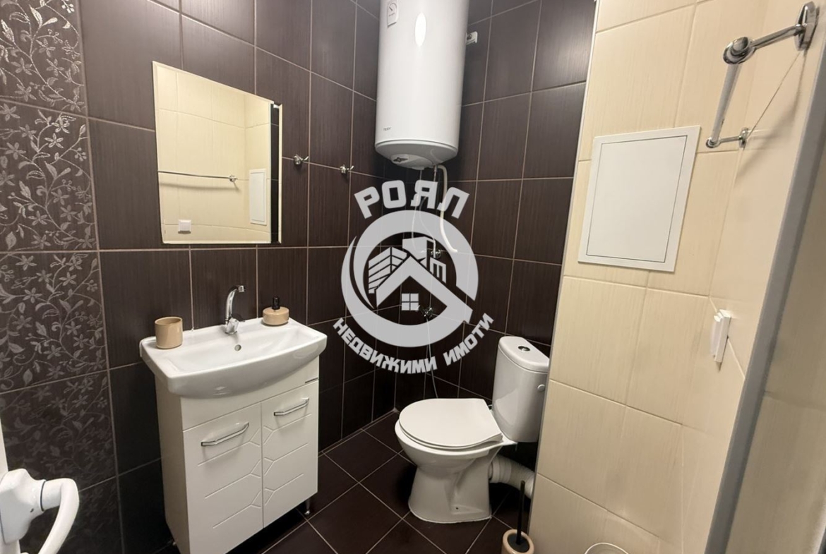 Роял имоти отдава под наем двустен апартамент, Южен, Пловдив - 0