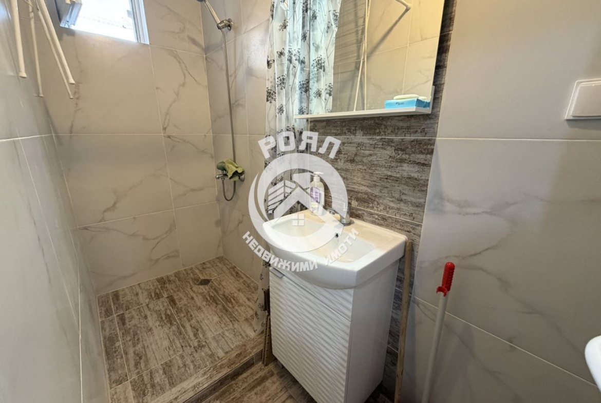 Роял имоти отдава под наем двустаен апартамент, Западен, Пловдив - 0