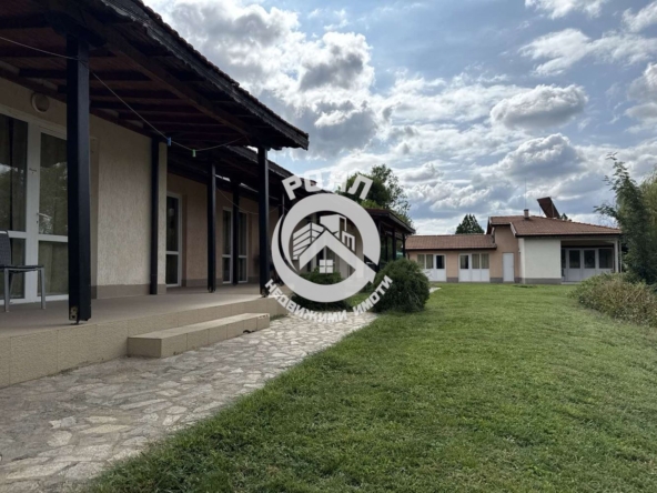 Продава се действащ туристически комплекс в село Малки Воден – до язовир Ивайловград - 0