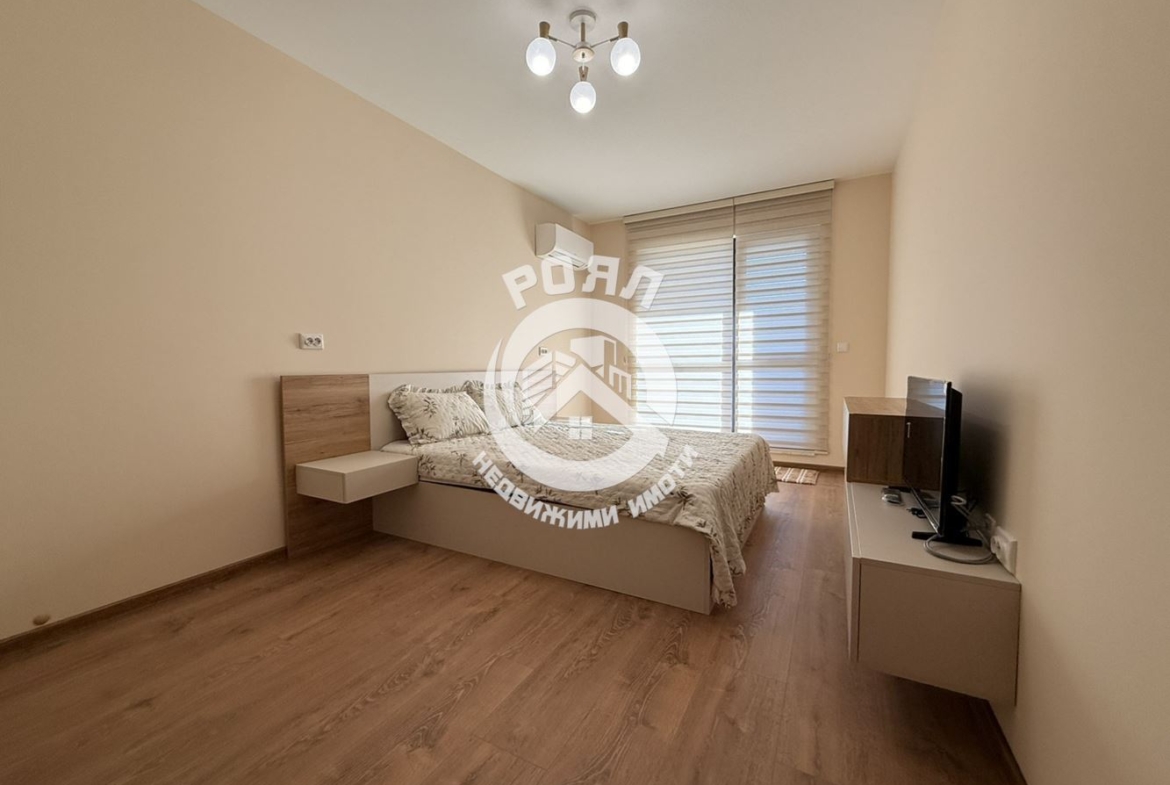 Луксозен двустаен апартамент под наем в кв. Христо Смирненски! - 0