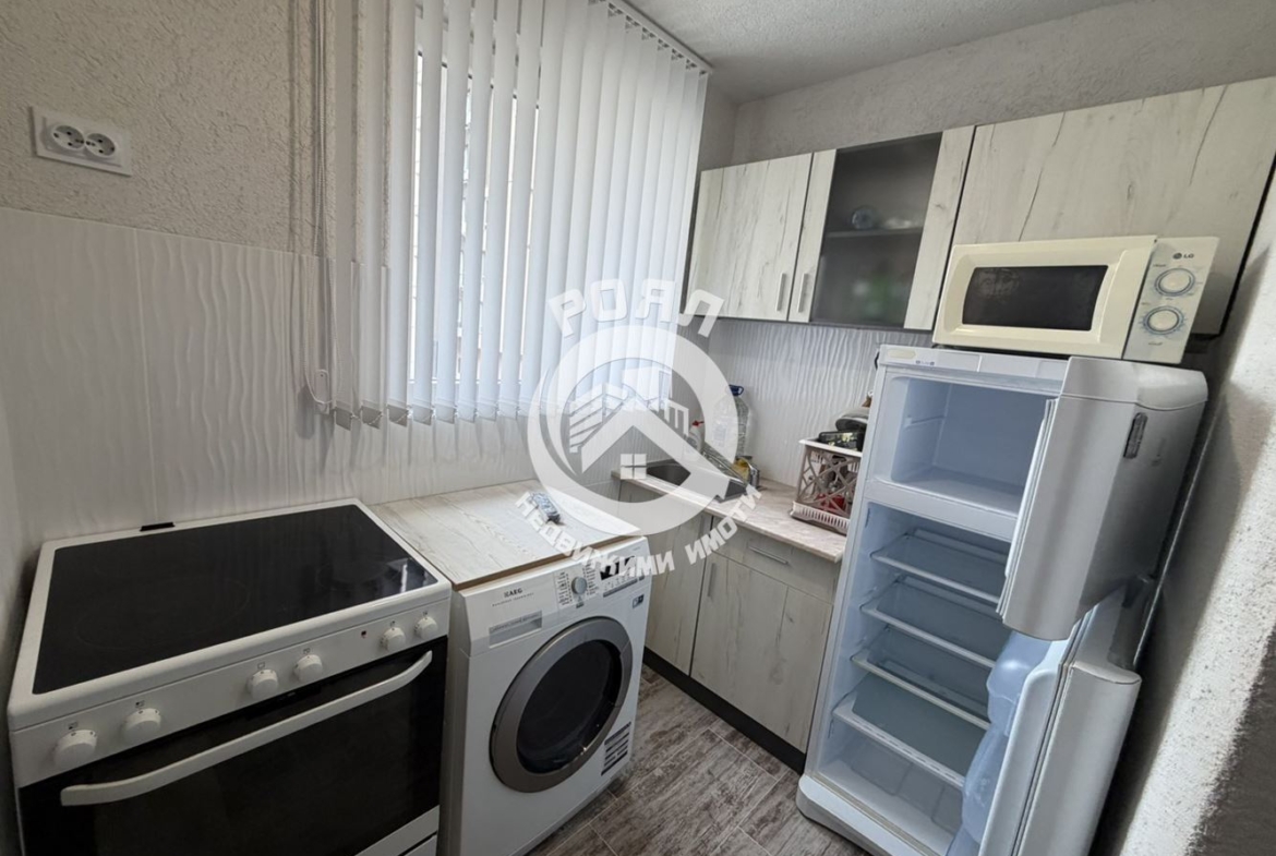 Роял имоти отдава под наем двустаен апартамент, Западен, Пловдив - 0