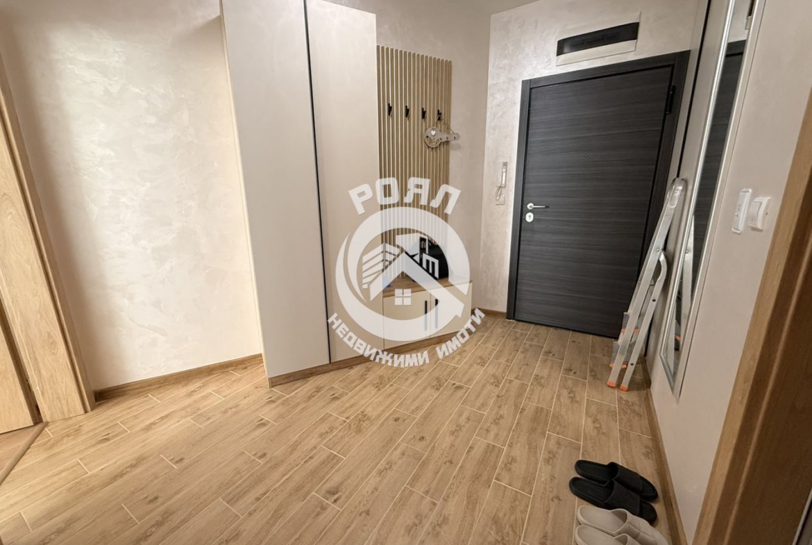 Луксозен двустаен апартамент под наем в кв. Христо Смирненски! - 0