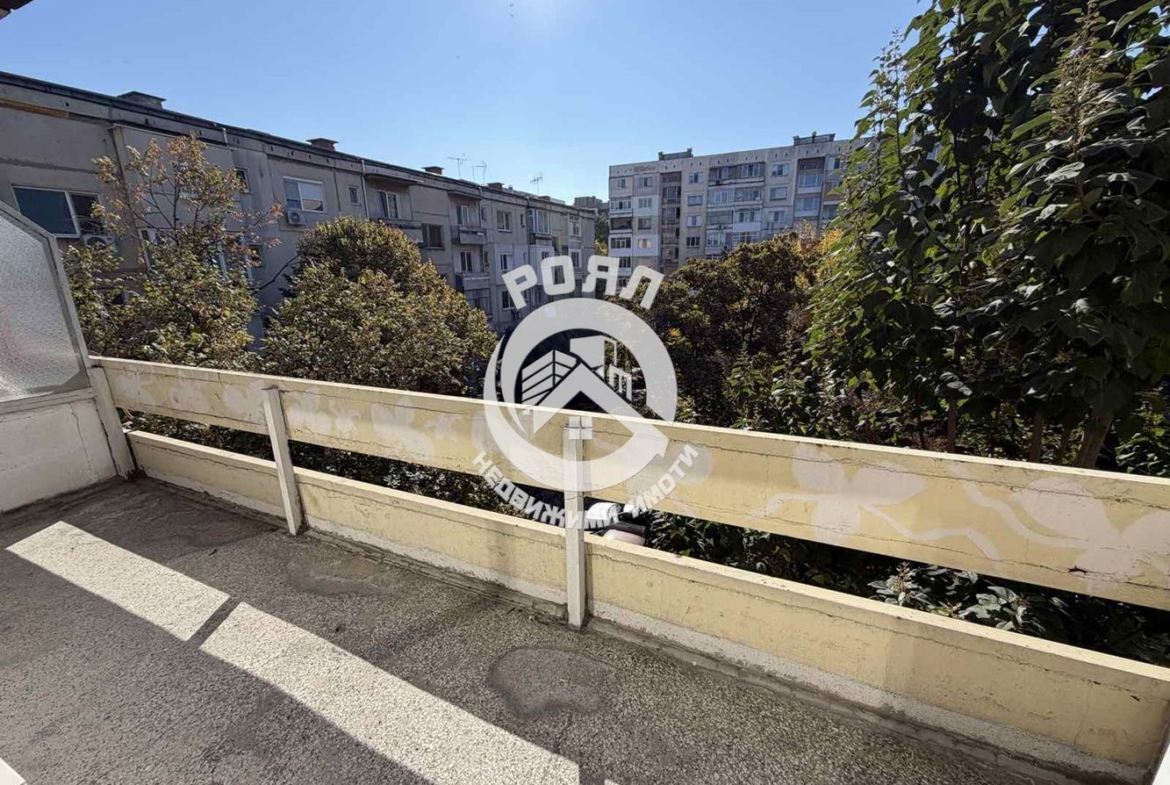 Роял Имоти продава двустаен,панелен апартамент в кв.Кършияка,гр.Пловдив - 0