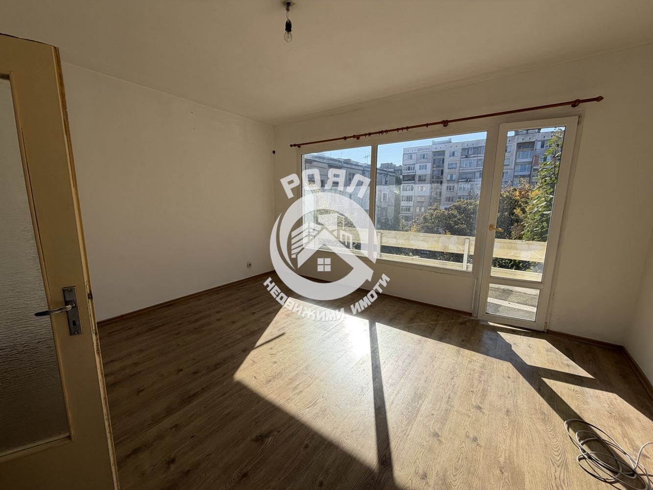 Роял Имоти продава двустаен,панелен апартамент в кв.Кършияка,гр.Пловдив - 0