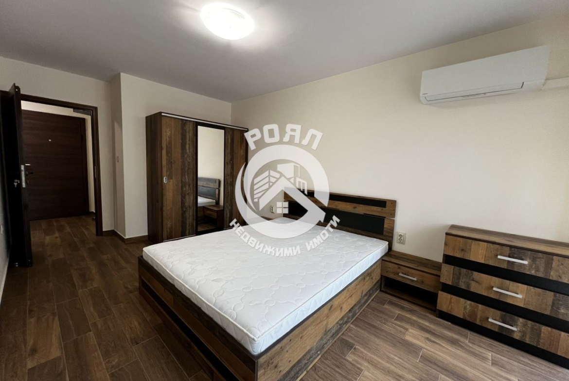 Роял имоти отдава под наем двустаен апартамент, Център, Пловдив - 0