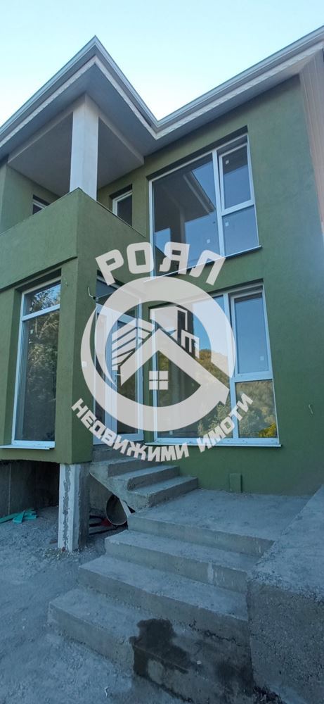 Роял имоти продава къща в село Руен, Пловдив - 0