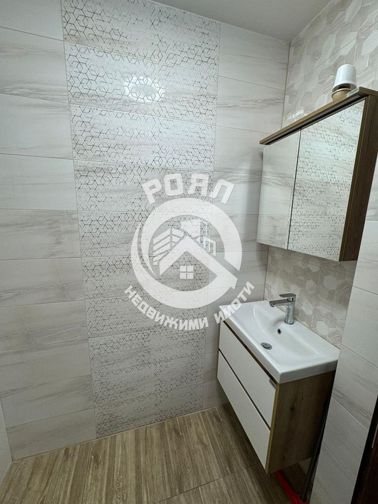 Роял Имоти продава Ексклузивно едностаен апартамент в Смирненски, Пловдив - 0