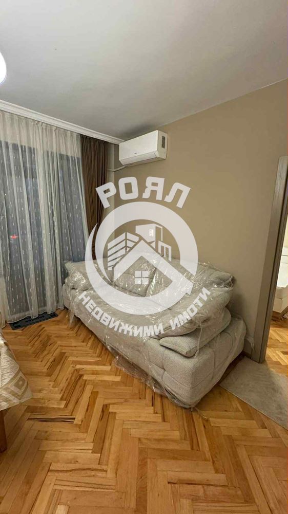 Роял Имоти отдава многостаен апартамент в Христо Смирненски, Пловдив - 0