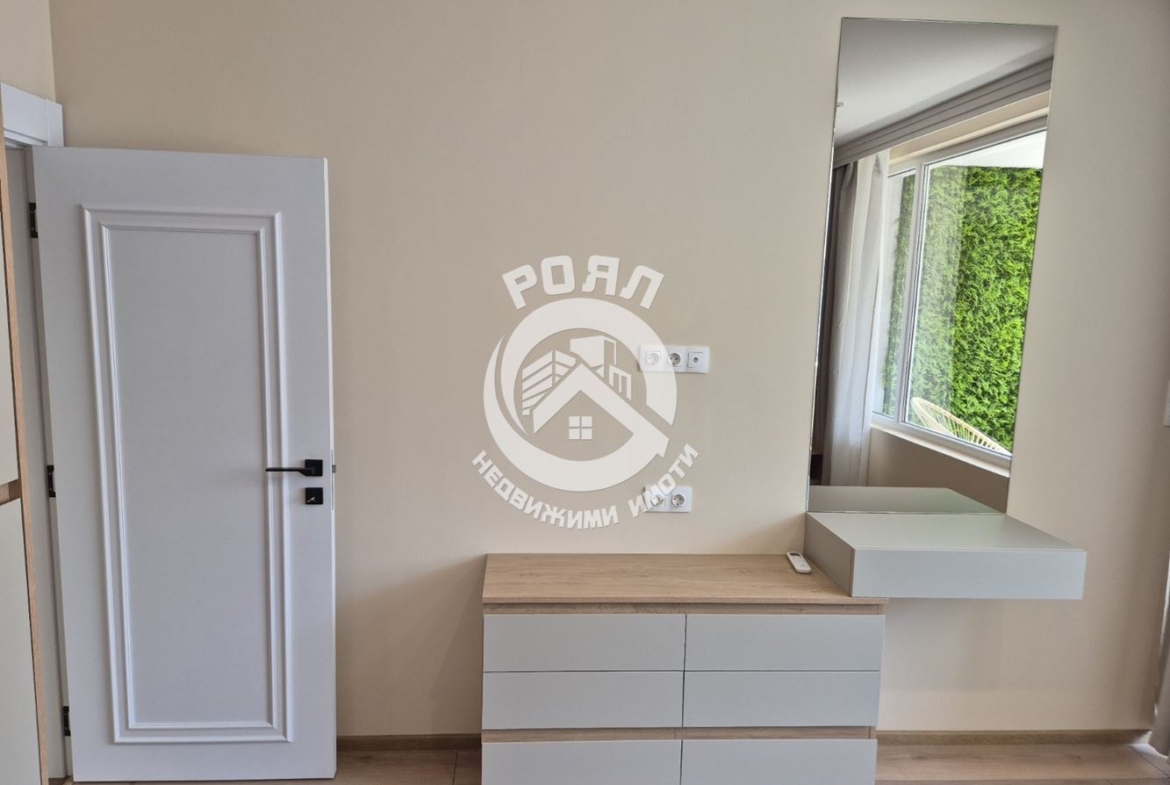 Роял имоти продава двустаен, обзаведен апартамент в кв.Съдийски, Пловдив - 0