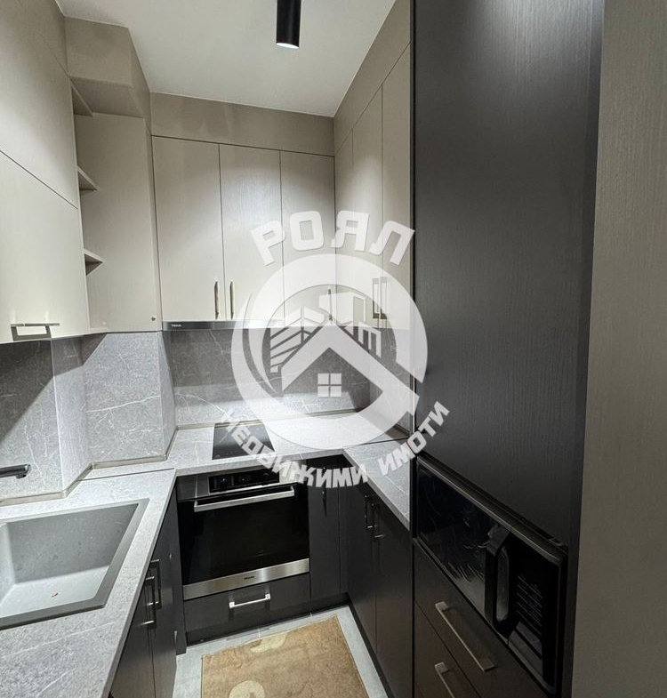 Роял Имоти продава Ексклузивно едностаен апартамент в Смирненски, Пловдив - 0