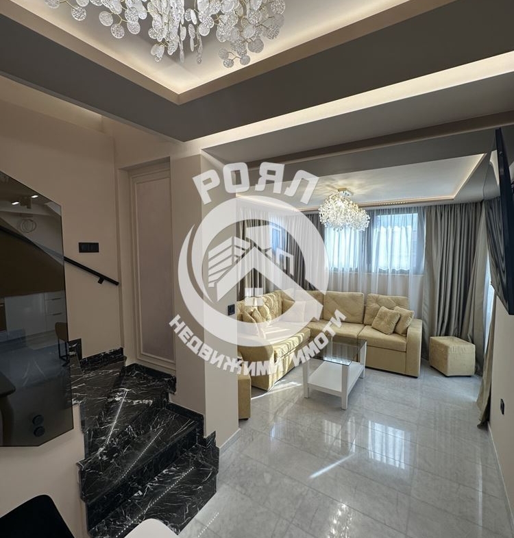 Роял имоти продава луксозен мезонет в сърцето на град Пловдив - 0