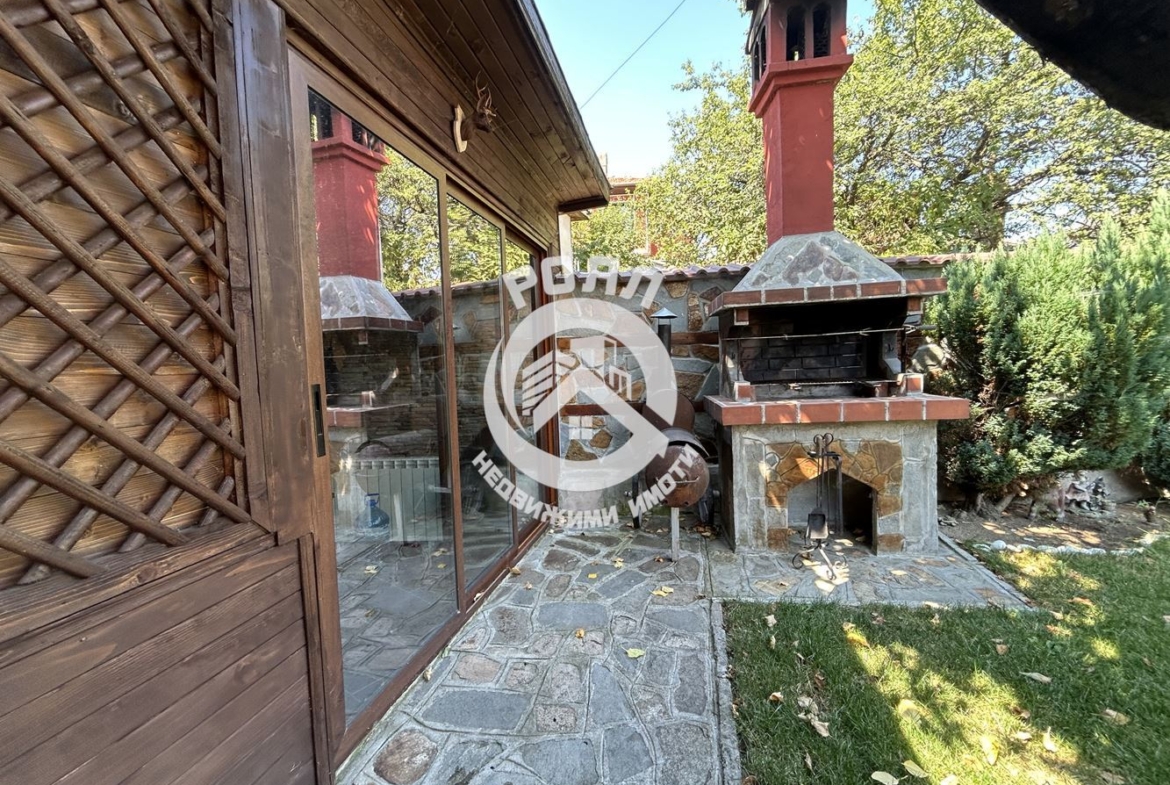 Роял Имоти продава Ексклузивно къща в гр.Копривщица - 0