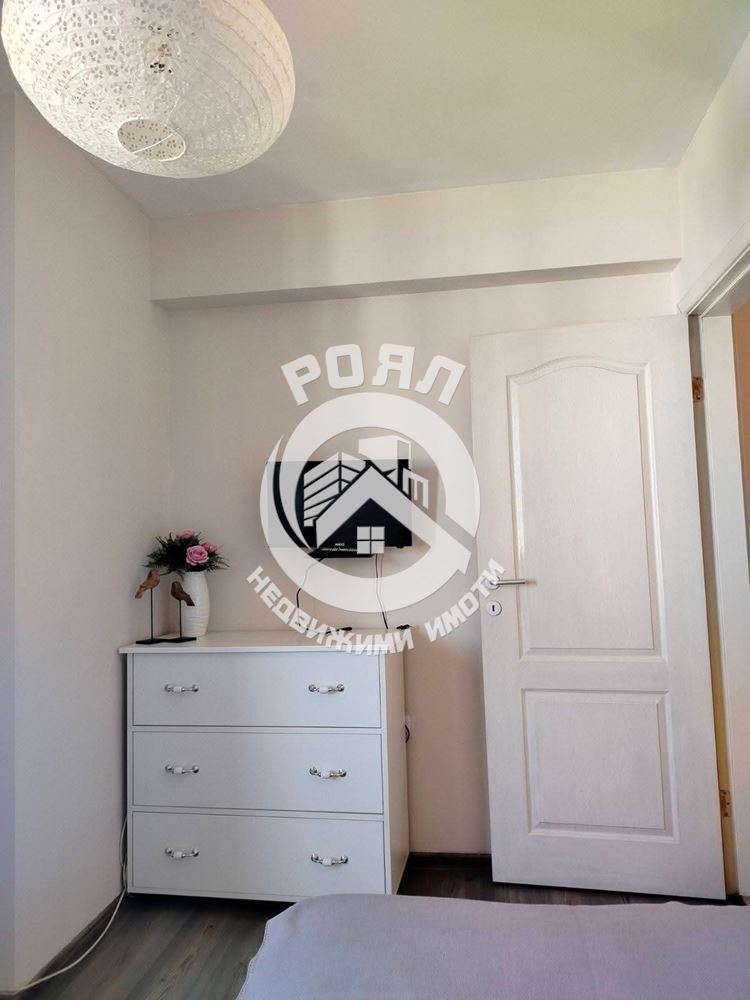 Роял имоти отдава под наем двустаен апартамент, Кършияка, Пловдив - 0