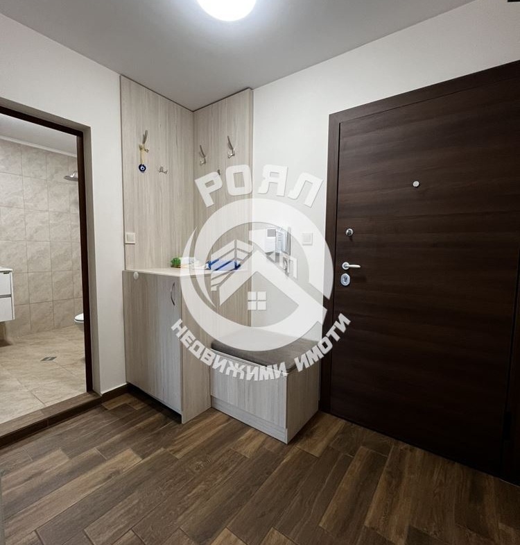 Роял имоти отдава под наем двустаен апартамент, Център, Пловдив - 0