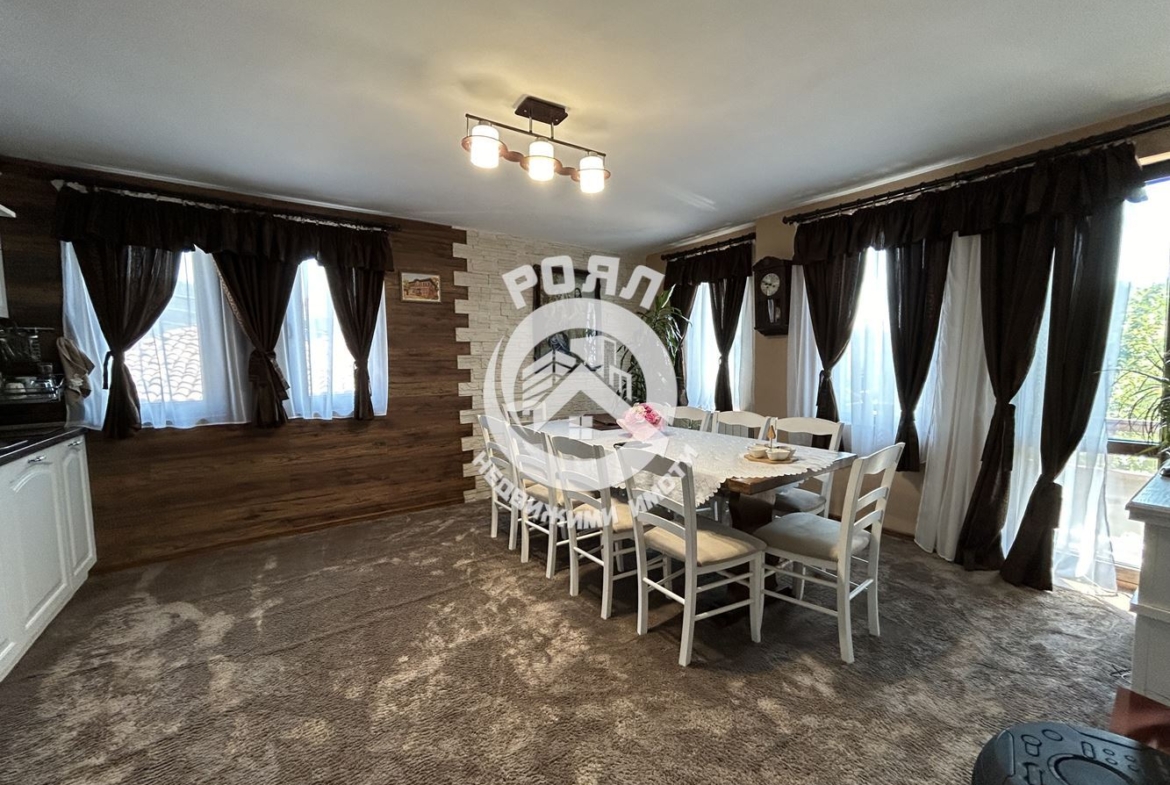 Роял Имоти продава Ексклузивно къща в гр.Копривщица - 0