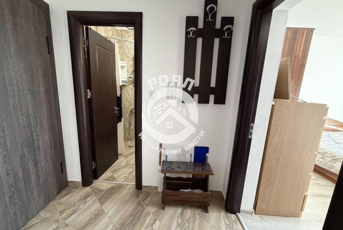 Роял имоти отдава под наем двустаен апартамент, Център, Пловдив - 0