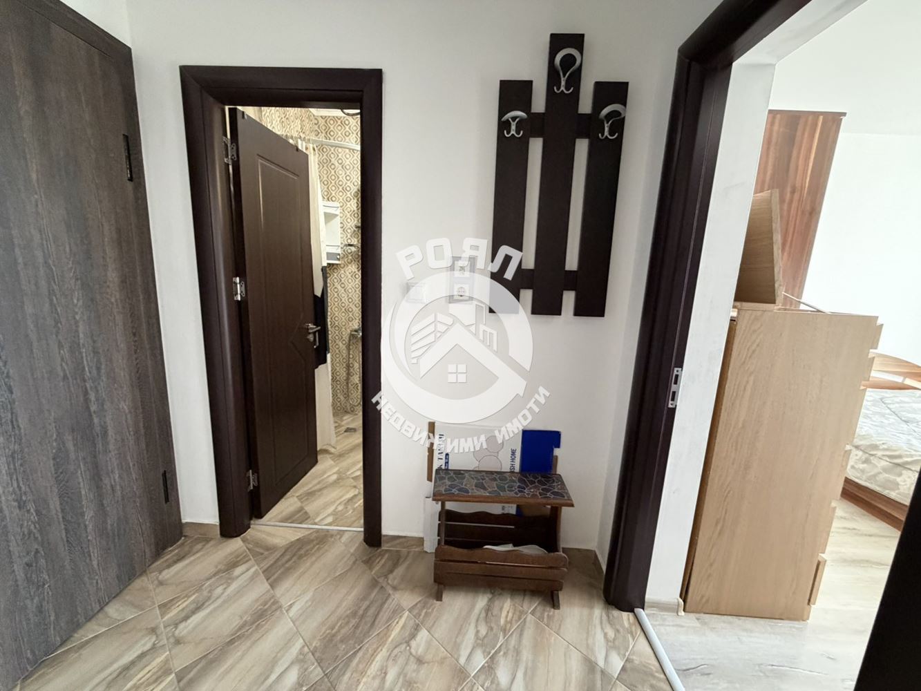 Роял имоти отдава под наем двустаен апартамент, Център, Пловдив - 0