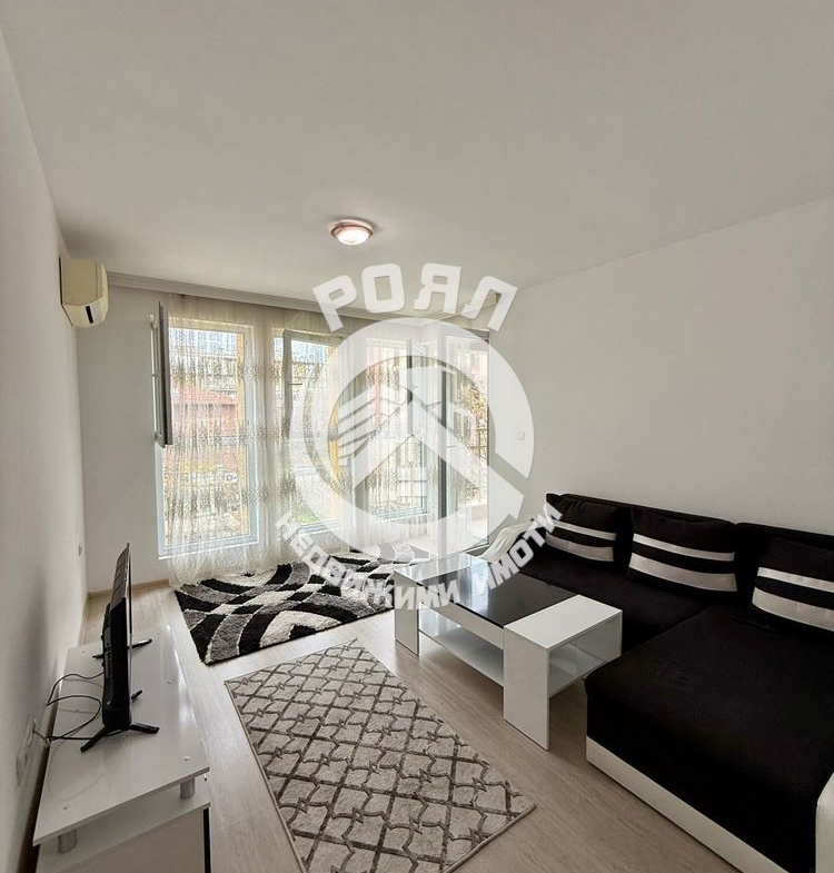 Роял имоти отдава под наем двустан апартамент в Кючук Париж, Пловдив - 0