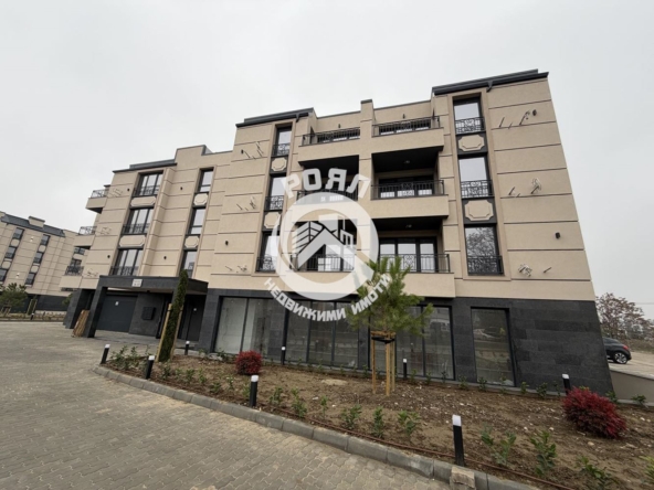 Роял Имоти продава двустаен апартамент с АКТ 16 в гр.Пловдив,кв Остромила - 0