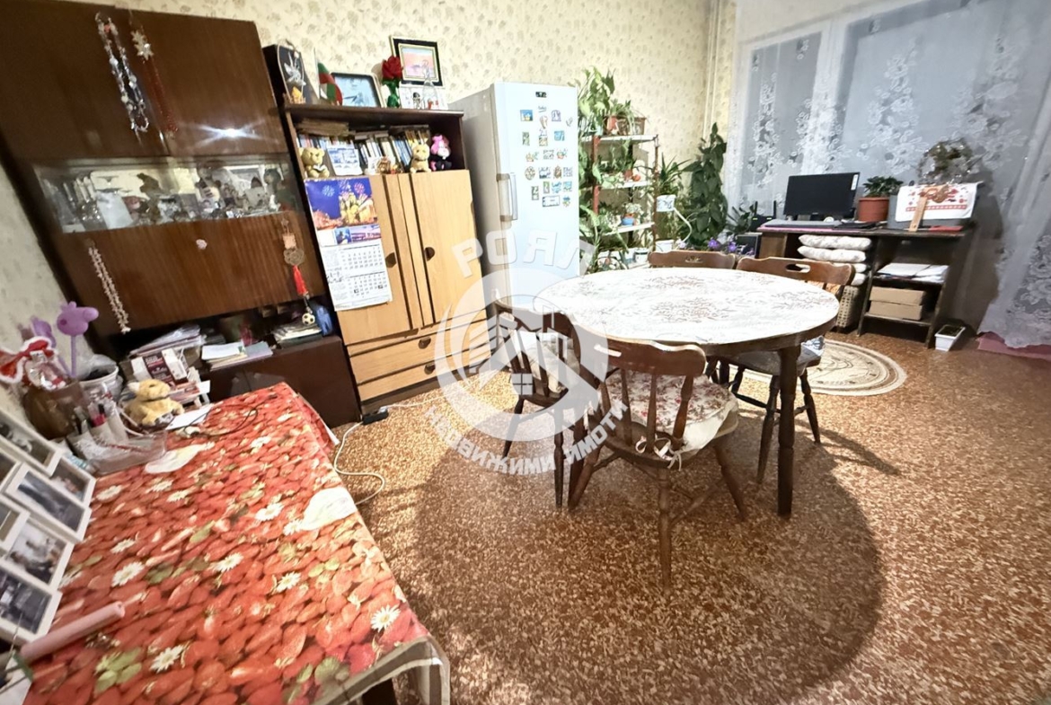 Роял Имоти продава многостаен апартамент в кв.Тракия, Пловдив - 0