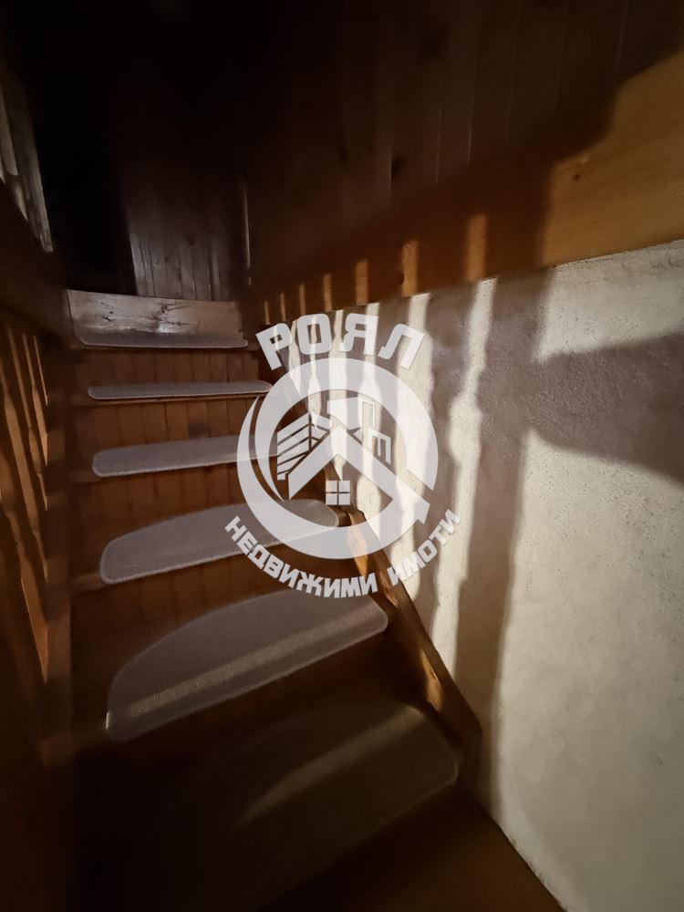 Роял Имоти продава самостоятелна къща за гости в с. Хвойна, област Смолян - 0