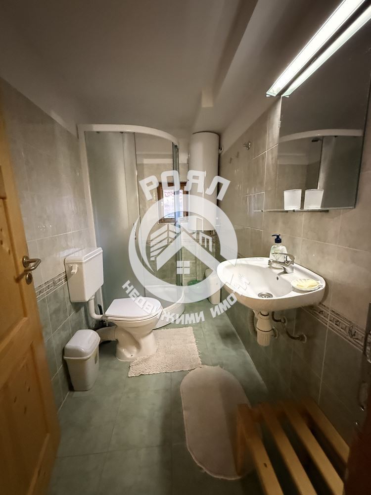 Роял Имоти продава самостоятелна къща за гости в с. Хвойна, област Смолян - 0