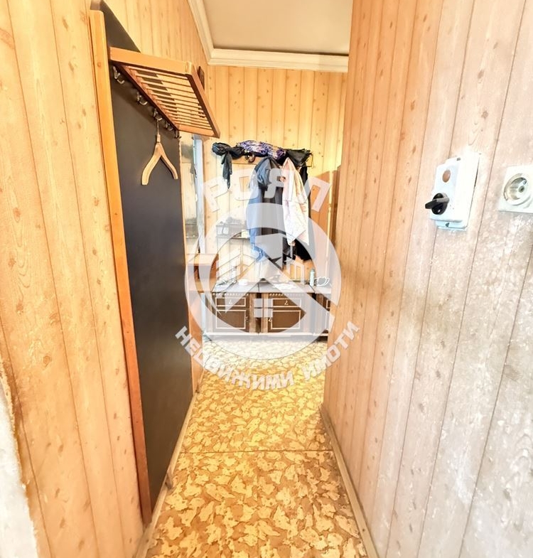 Роял Имоти продава Ексклузивно двустаен апартамент, кв.Кичук Париж , Пловдив - 0