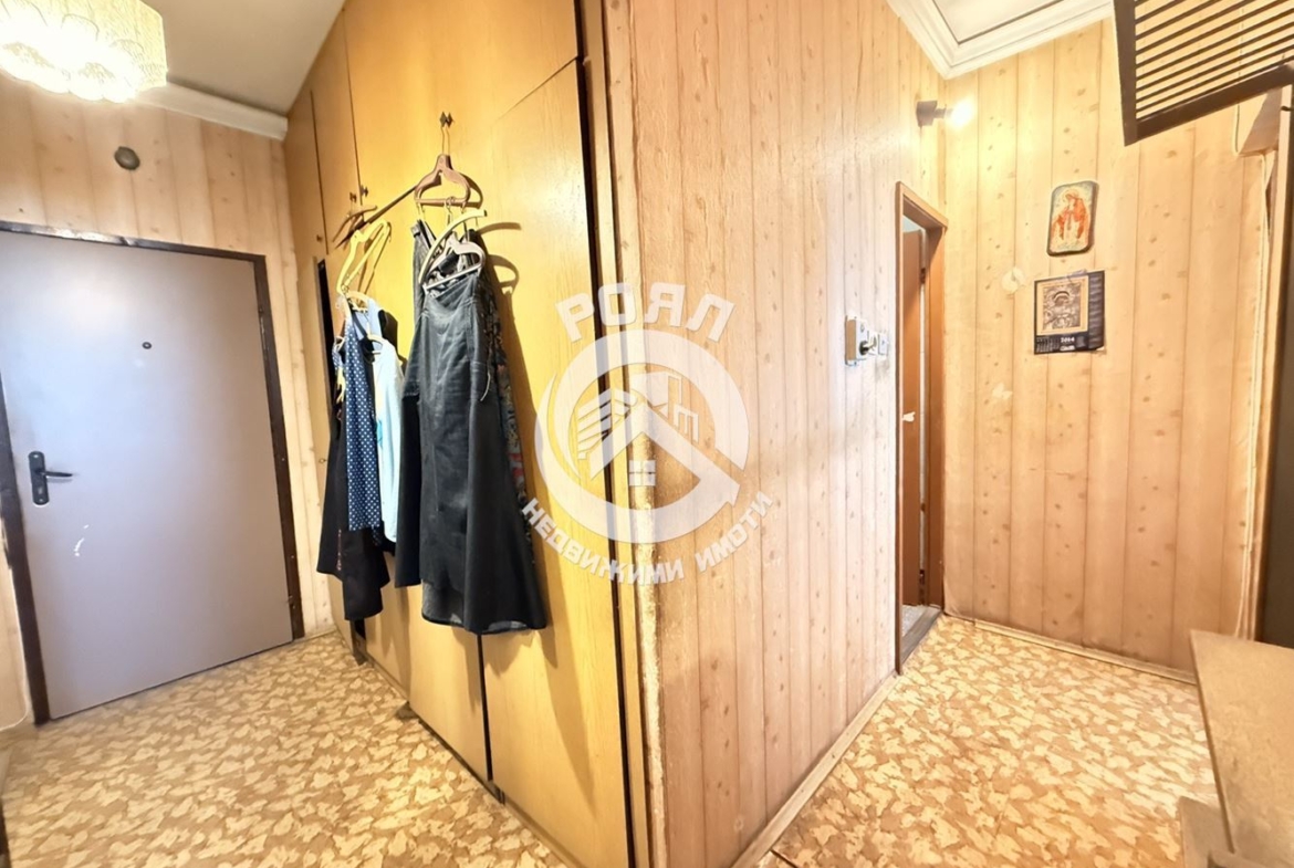 Роял Имоти продава Ексклузивно двустаен апартамент, кв.Кичук Париж , Пловдив - 0