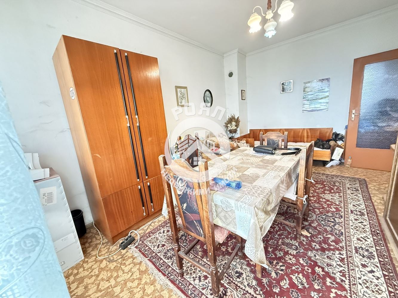 Роял Имоти продава Ексклузивно двустаен апартамент, кв.Кичук Париж , Пловдив - 0