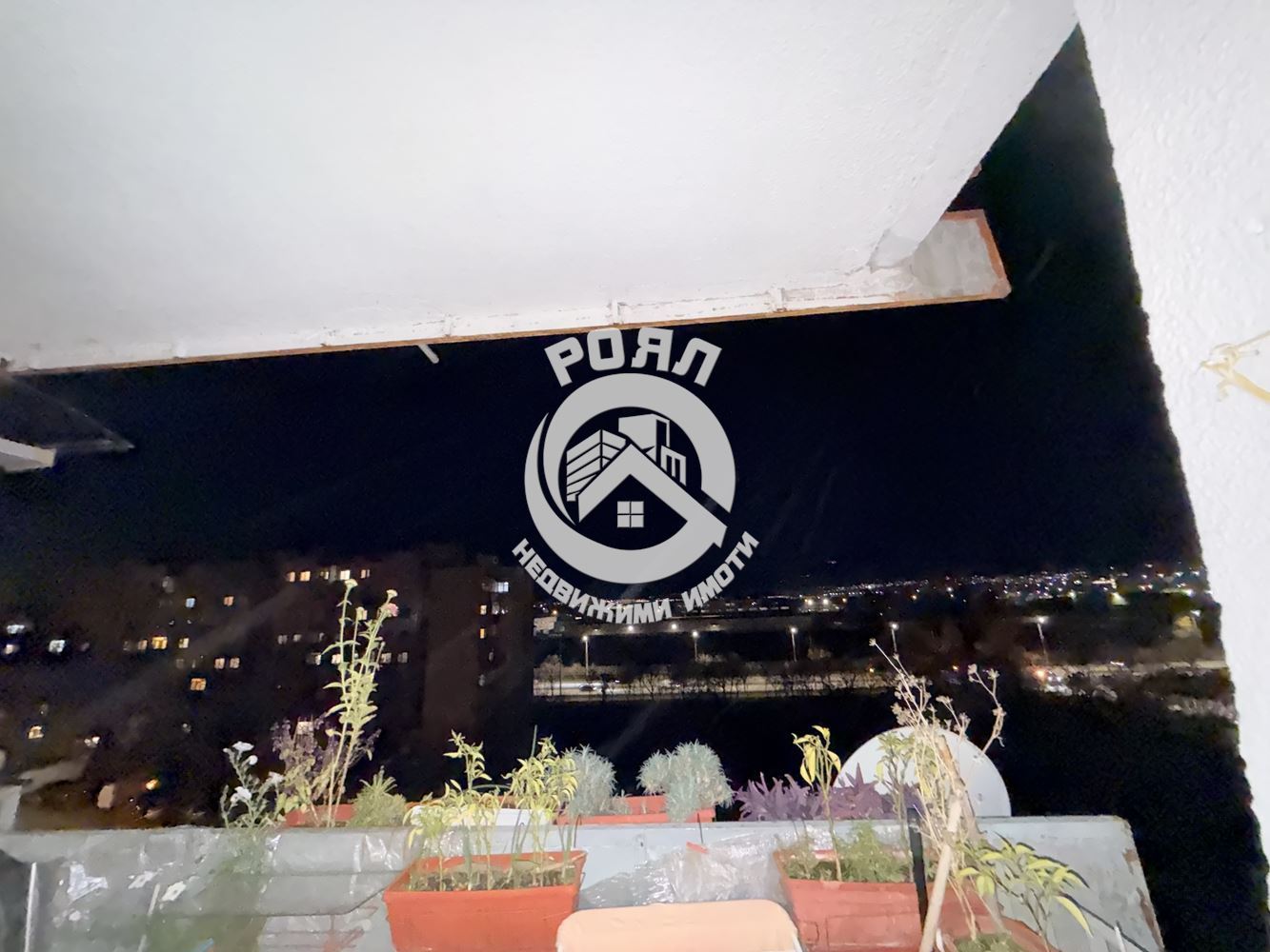 Роял Имоти продава многостаен апартамент в кв.Тракия, Пловдив - 0