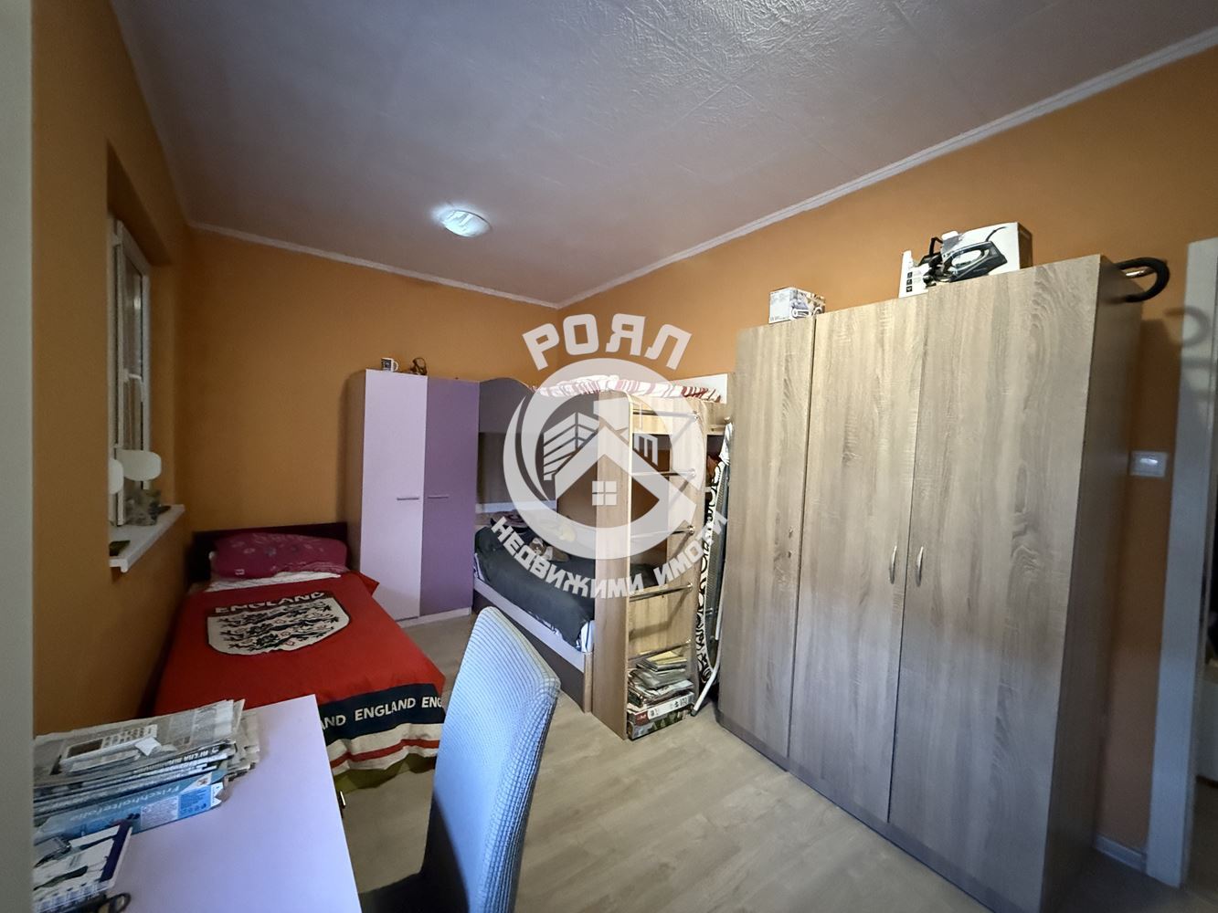 Роял имоти продава Ексклузивно тристаен апартамент, Въстанически, Пловдив - 0