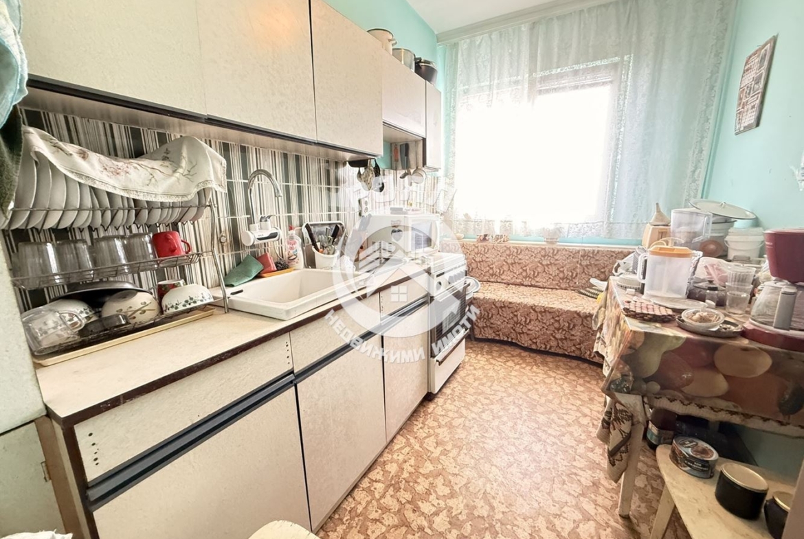 Роял Имоти продава Ексклузивно двустаен апартамент, кв.Кичук Париж , Пловдив - 0